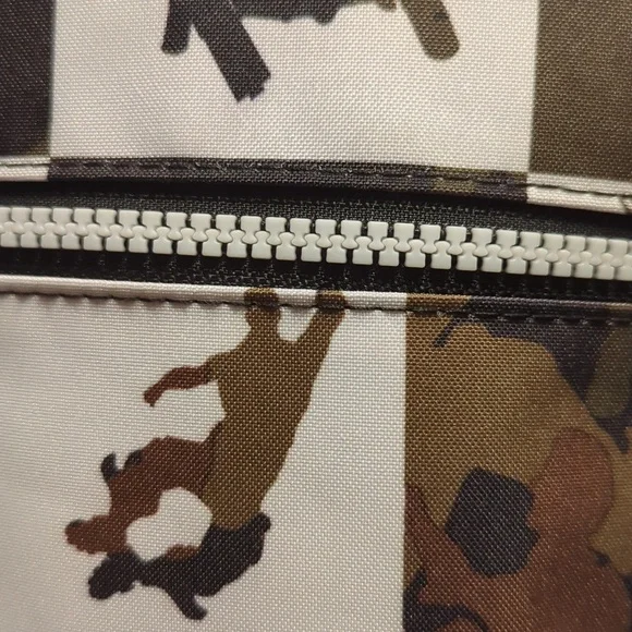 Fortnite Backpack - Picture 5 of 13